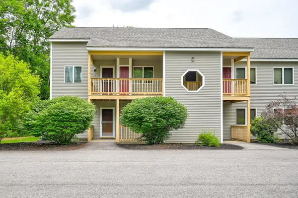 23 Northbrook Circle #29, Conway, NH 03860
