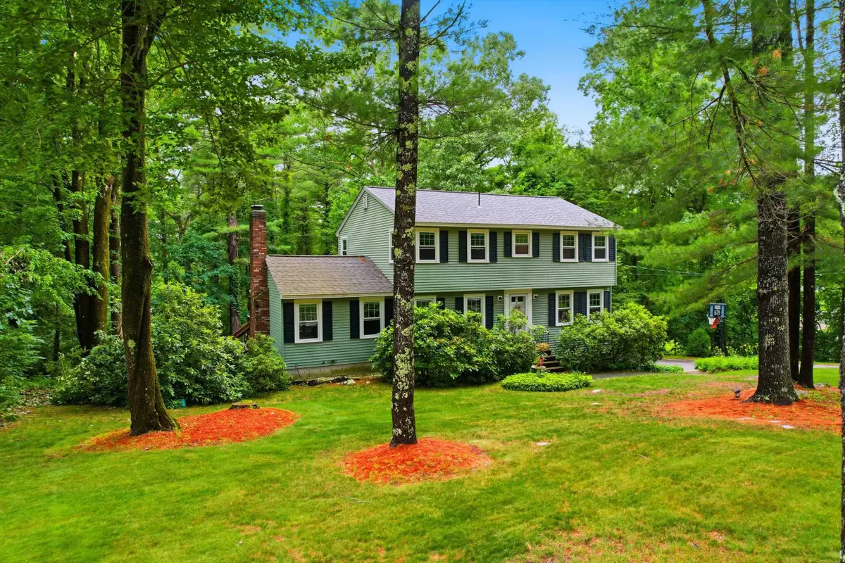 9 King Edward Drive, Londonderry, NH 03053 - #1