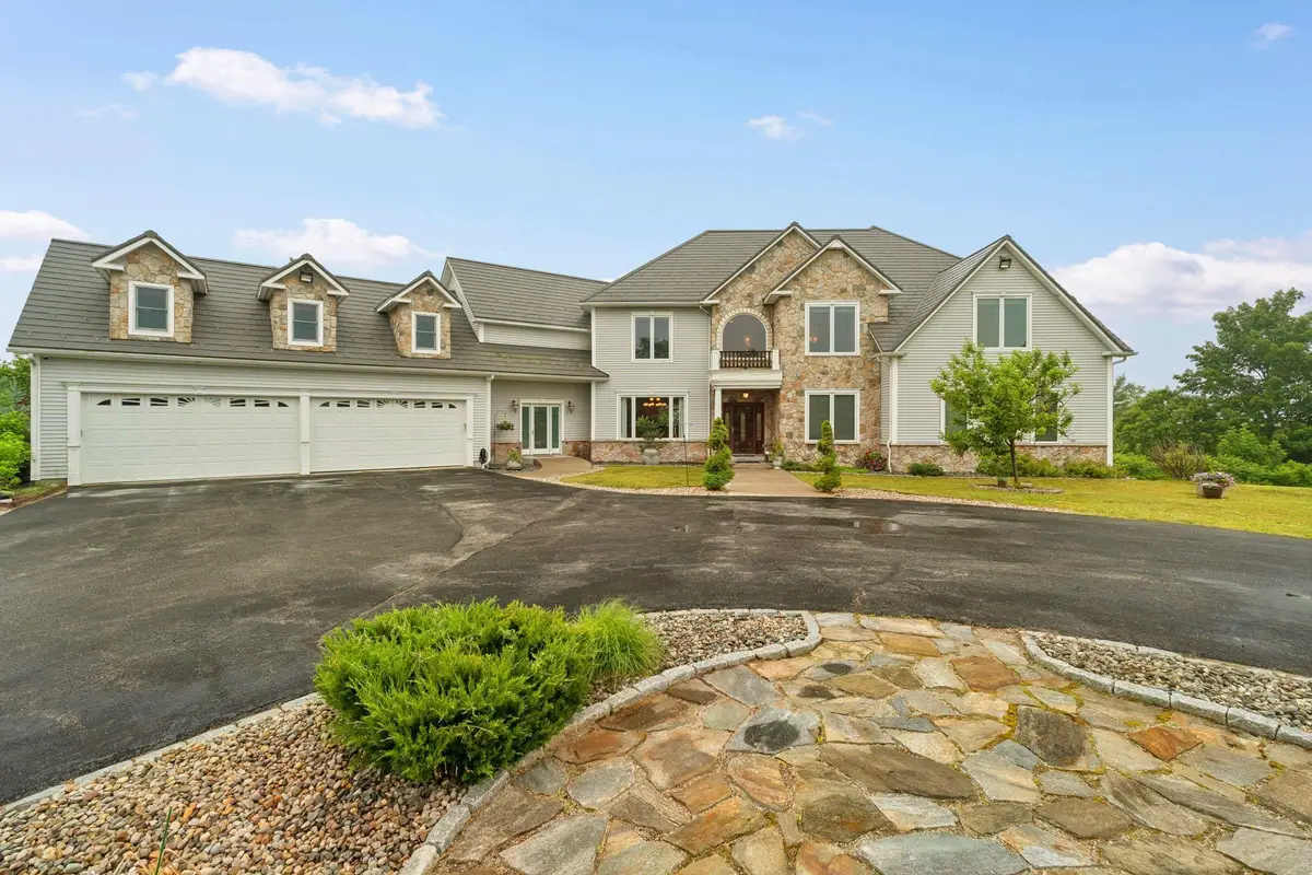 129 North Road, Hillsborough, NH 03244 - #1