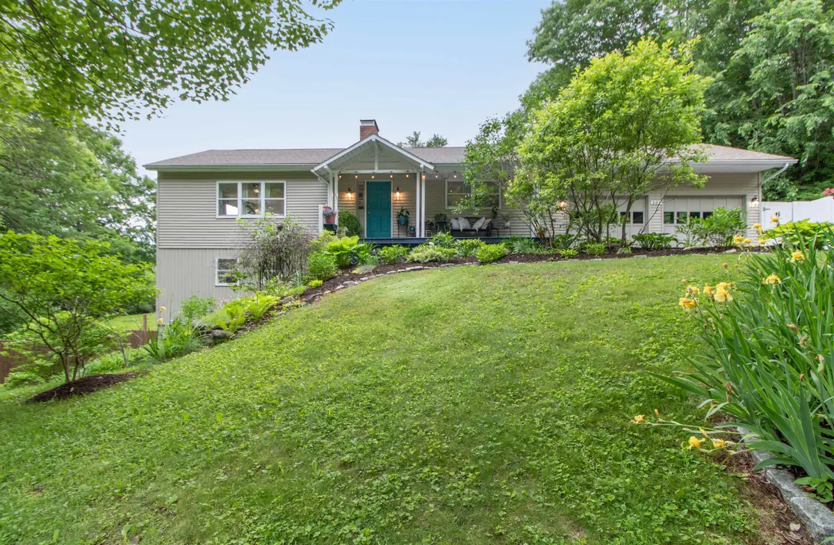 261 Rocky Ridge Road, Saint Johnsbury, VT 05819 - #1