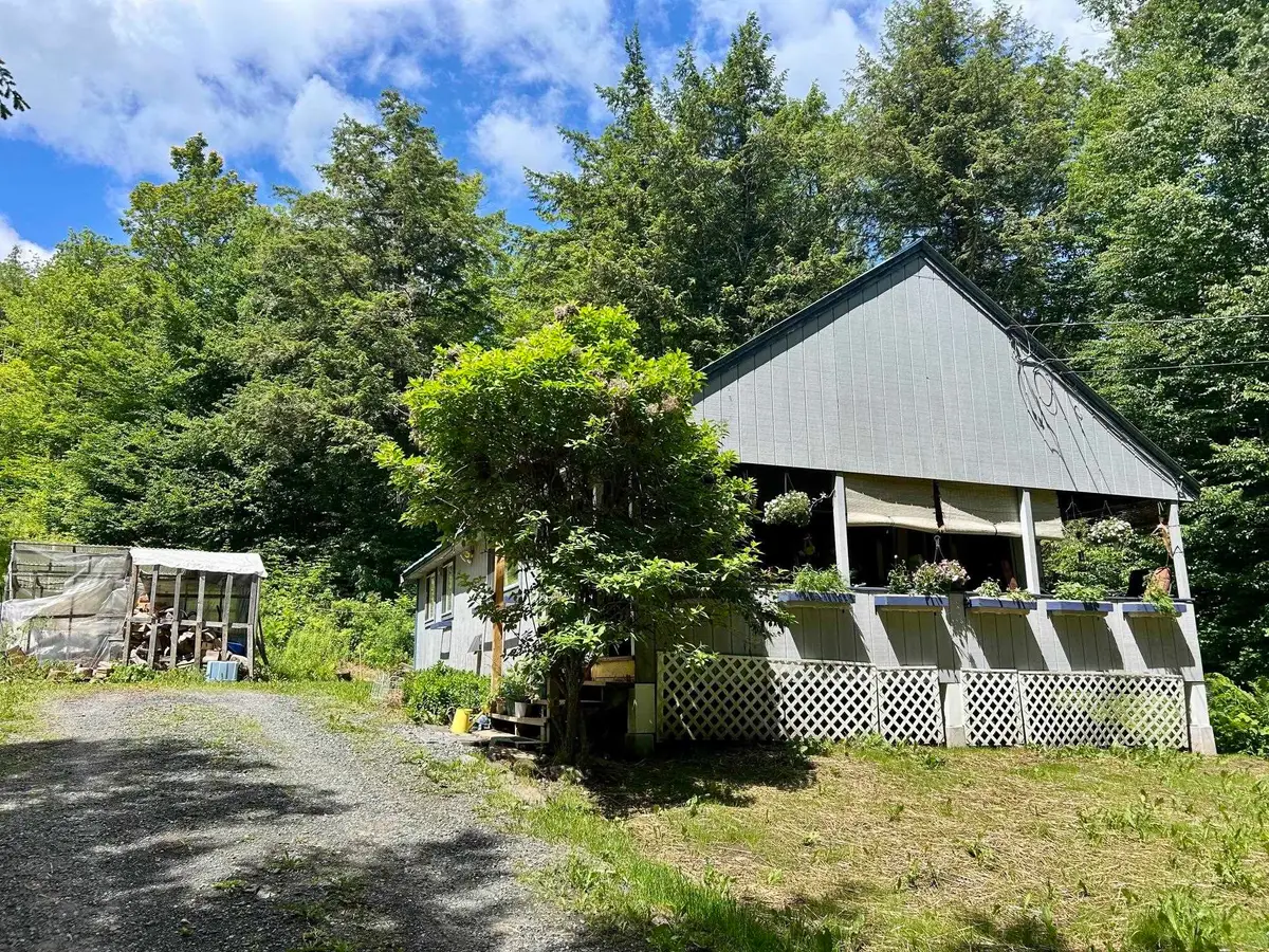 8 Mary White Road, Tunbridge, VT 05077 - #1