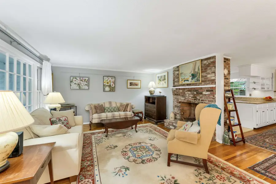 2 Glendale Road, North Hampton, NH 03862 - #3