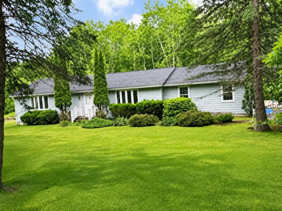 301 Shaker Street, New London, NH 03257 - #2