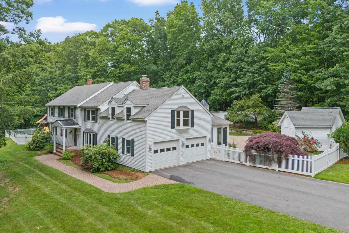 2 Cummings Road, Merrimack, NH 03054 - #1