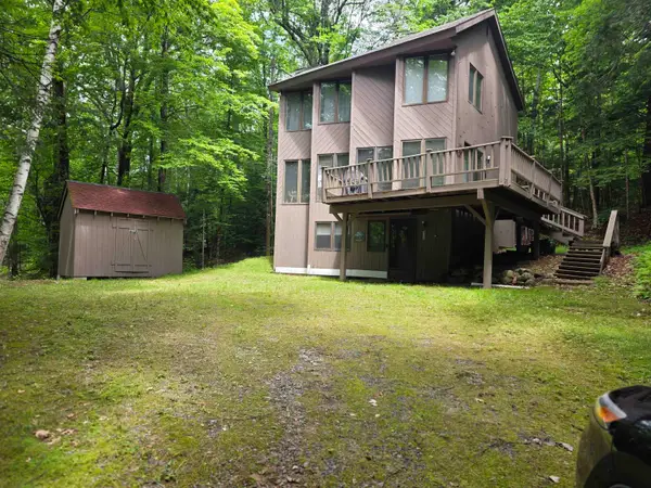 429 Perch Pond Road, Campton, NH 03223