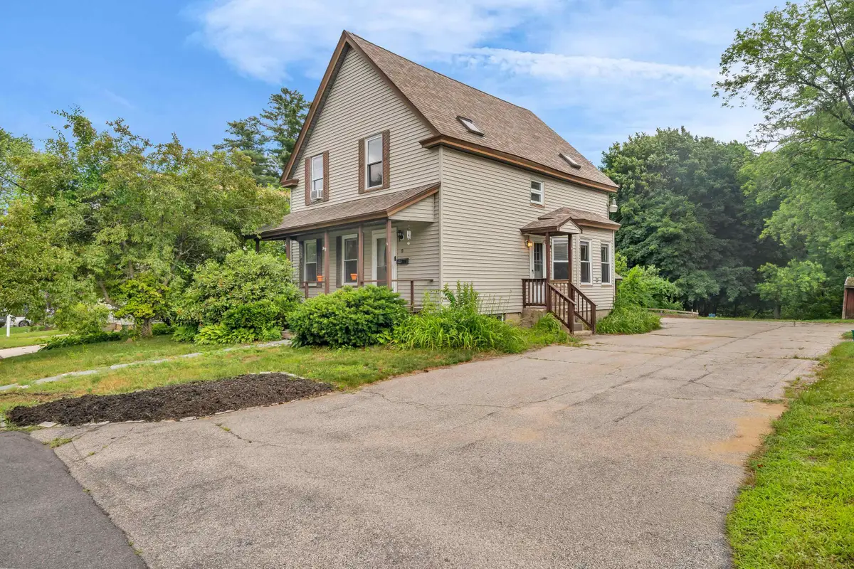 9 Grove Street, Derry, NH 03038 - #1