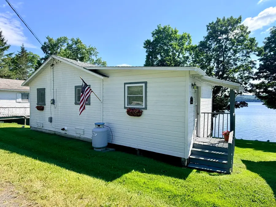32 Mack's Drive, Derby, VT 05829 - #3