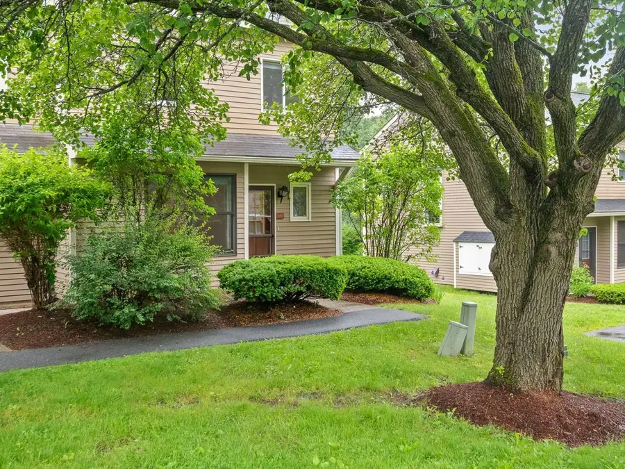 L13 Stonehedge Drive, South Burlington, VT 05403 - #2