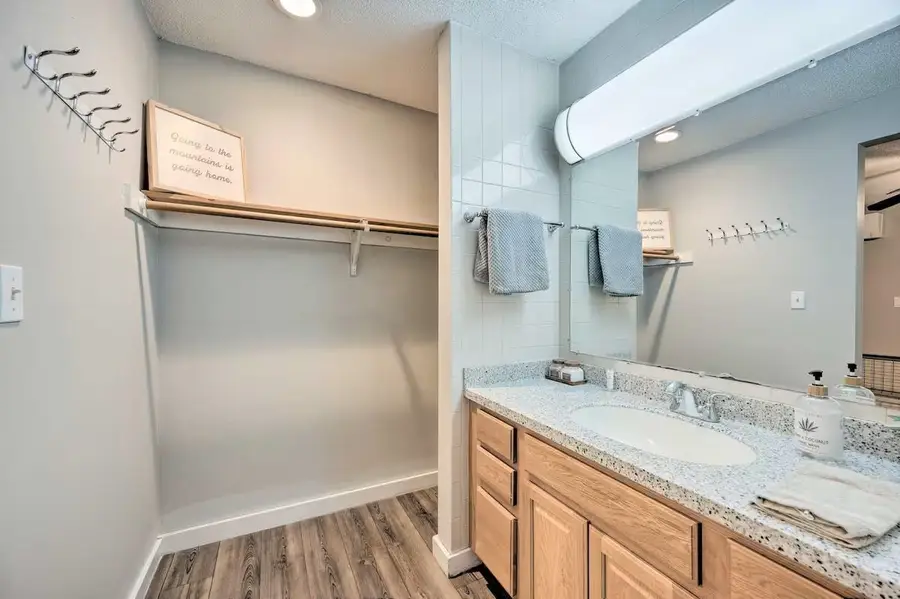 13 Owl Street #2, Lincoln, NH 03251 - #3