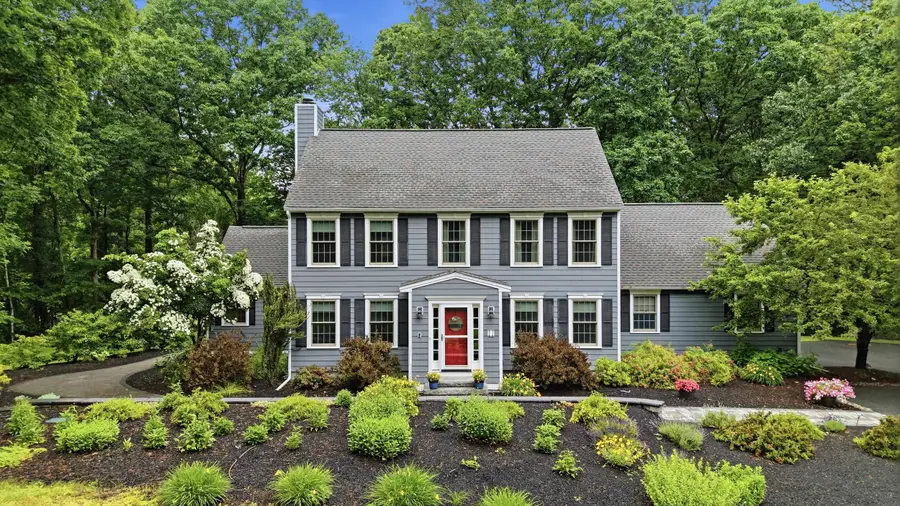 11 Montgomery Farm Road, Derry, NH 03038 - #2