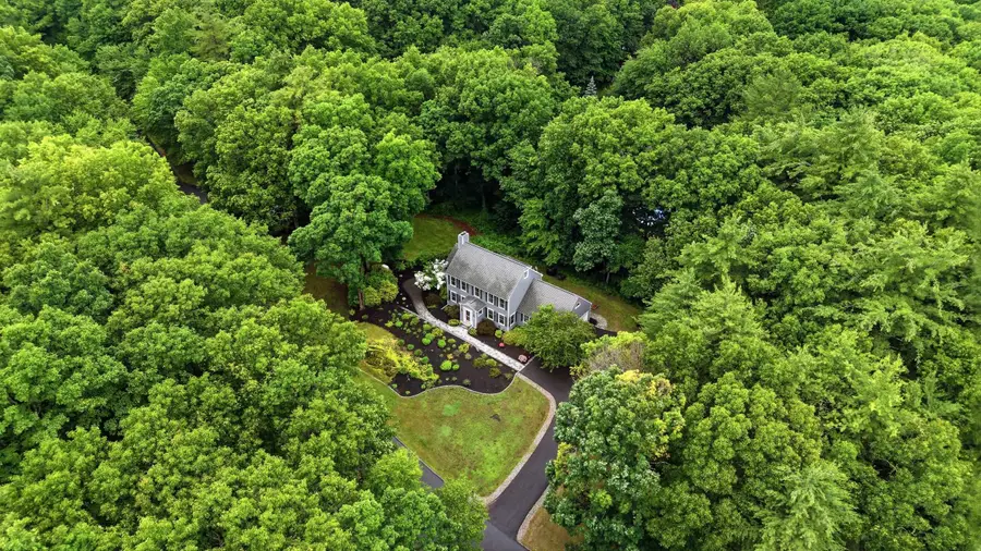 11 Montgomery Farm Road, Derry, NH 03038 - #3