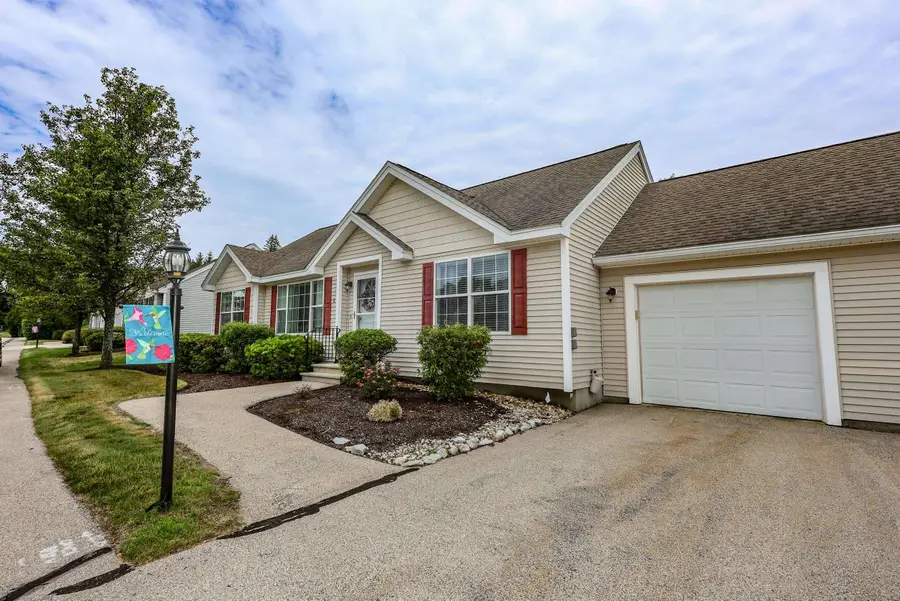 8 Cedar Street, Hooksett, NH 03106 - #3
