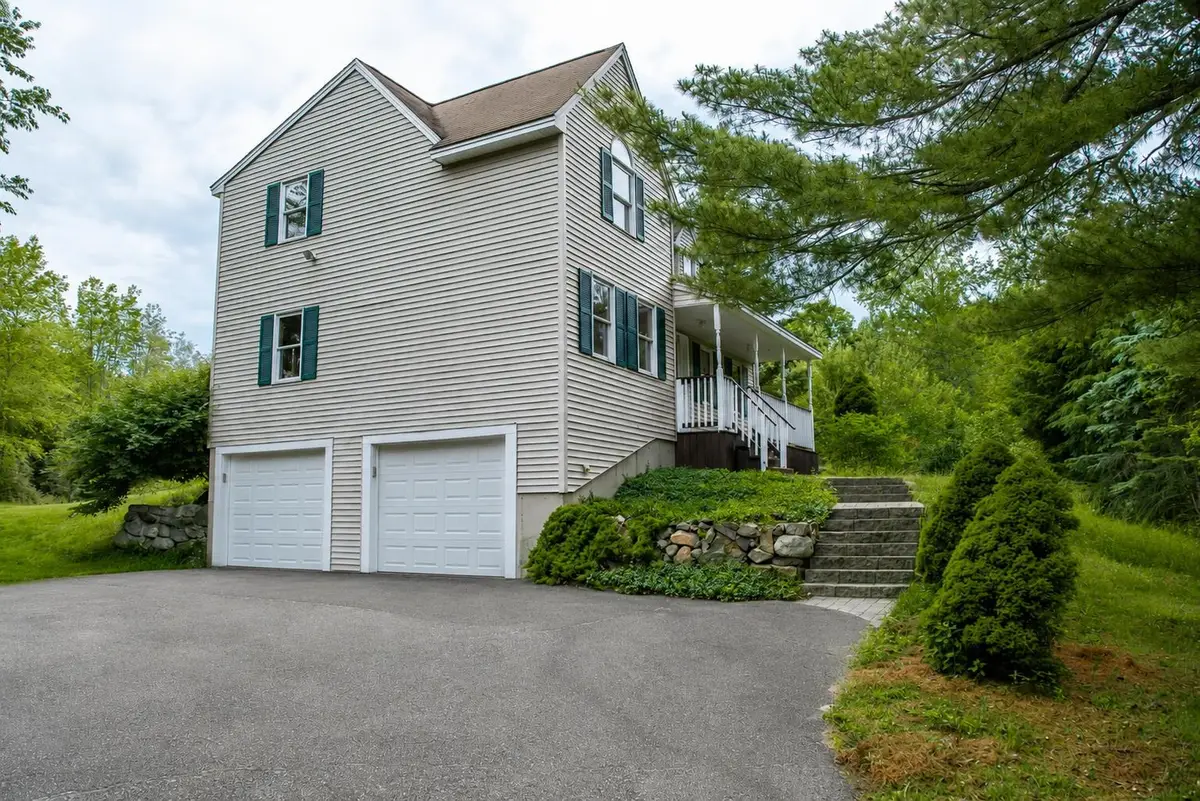 4 Bingham Circle, Sandown, NH 03873 - #1