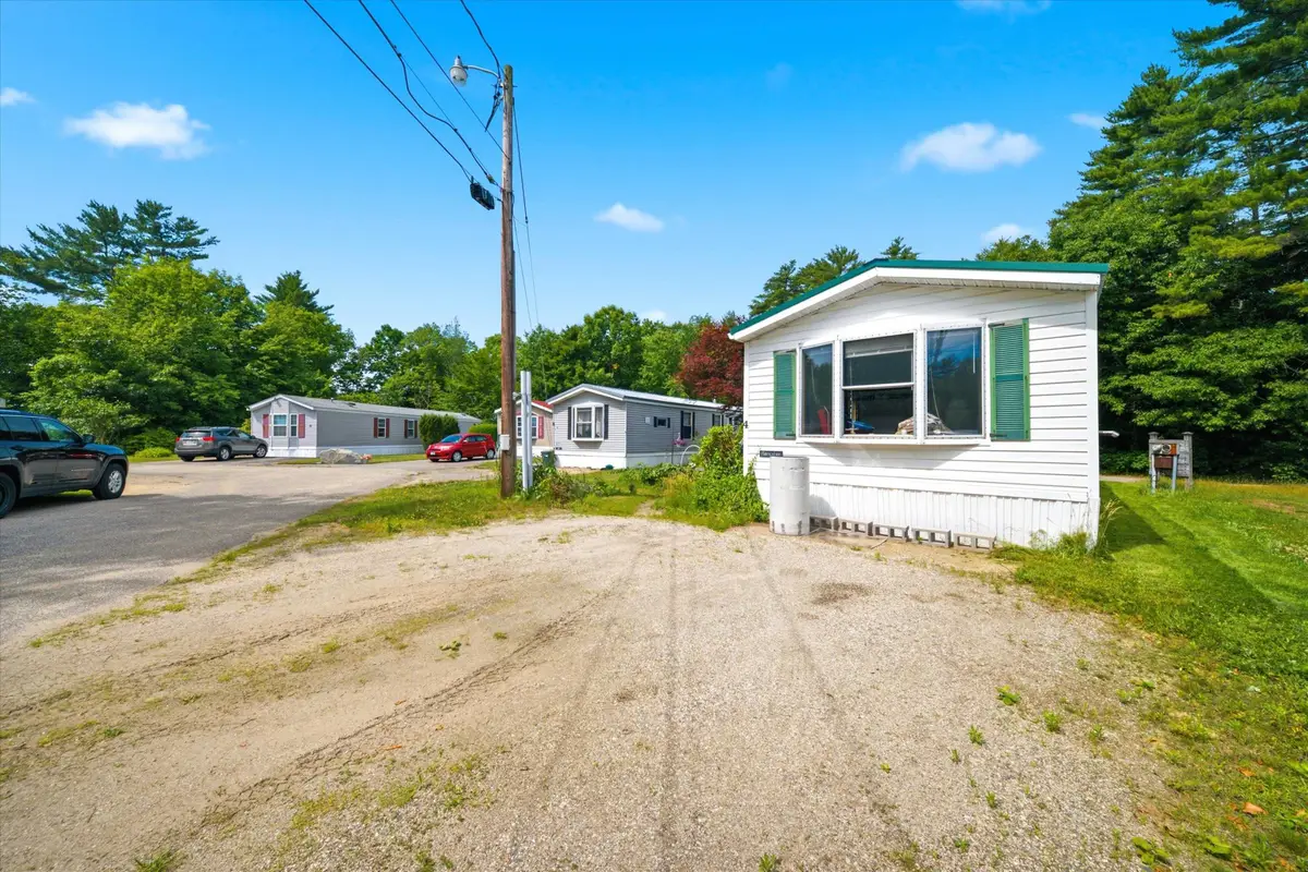 4 Balsam Lane, Lee, NH 03861 - #1
