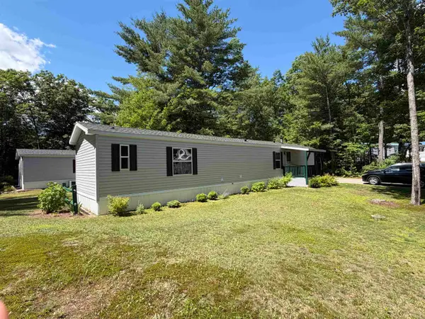 124 Goldfinch Lane, Conway, NH 03813