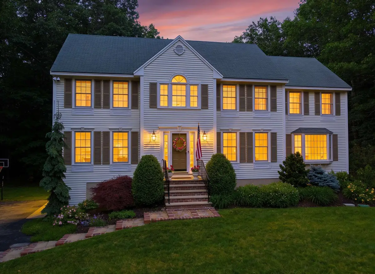 22 Hazelnut Lane, Londonderry, NH 03053 - #1