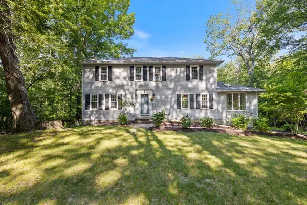 46 Woodridge Road, Durham, NH 03824