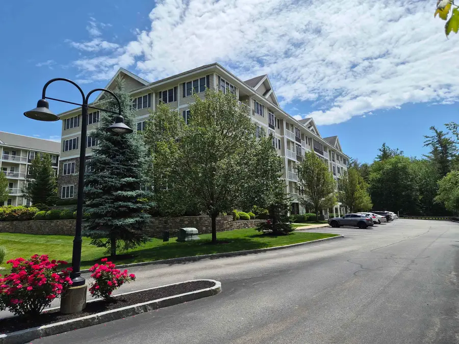 10 Braemoor Woods Road #104, Salem, NH 03079 - #2