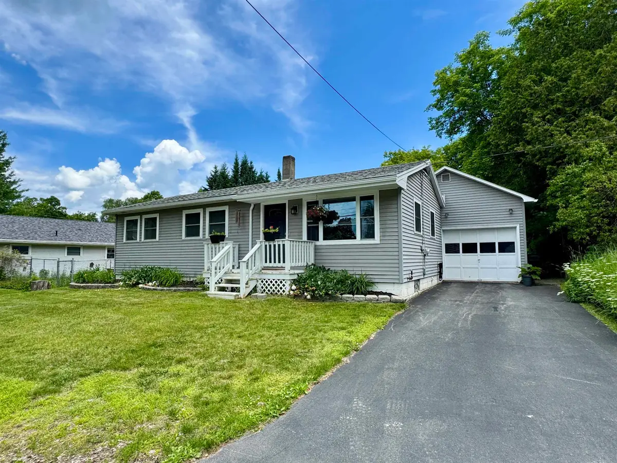 308 Indian Point Street, Newport, VT 05855 - #1