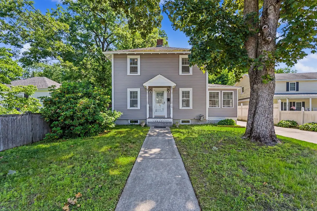 20 Lawndale Avenue, Nashua, NH 03060 - #1