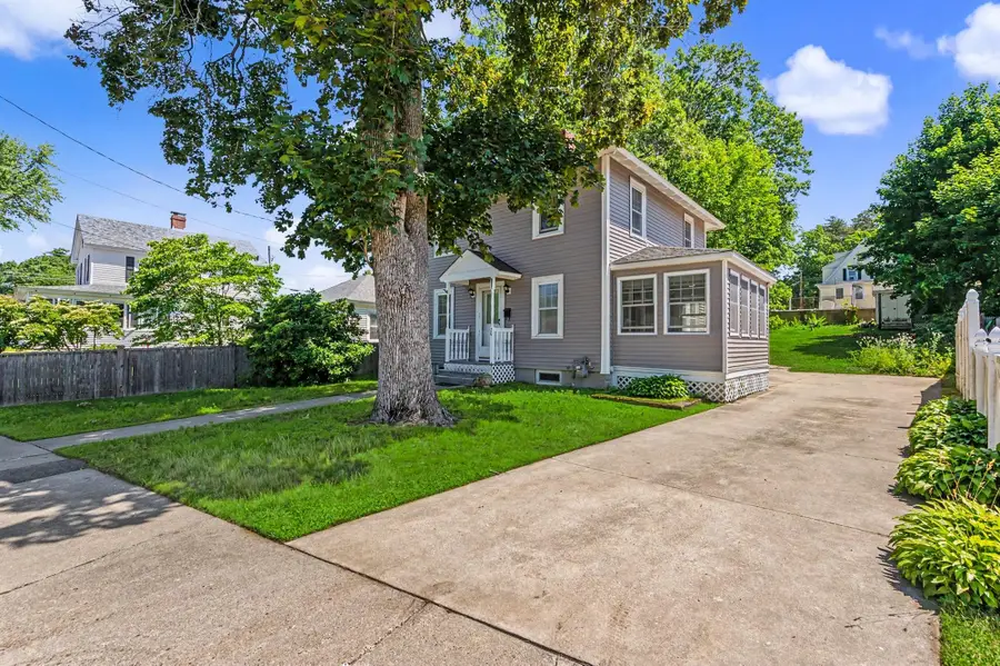 20 Lawndale Avenue, Nashua, NH 03060 - #2
