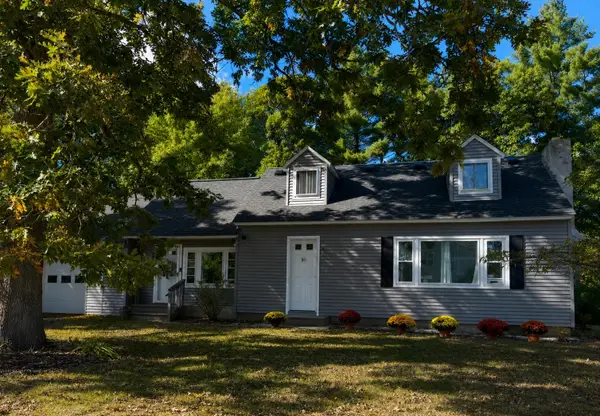 2073 Goffs Falls Road, Manchester, NH 03103