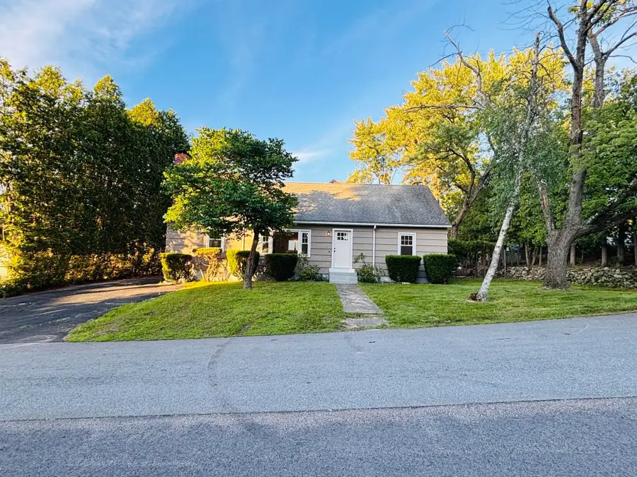 8 Cote Avenue, Nashua, NH 03060 - #2