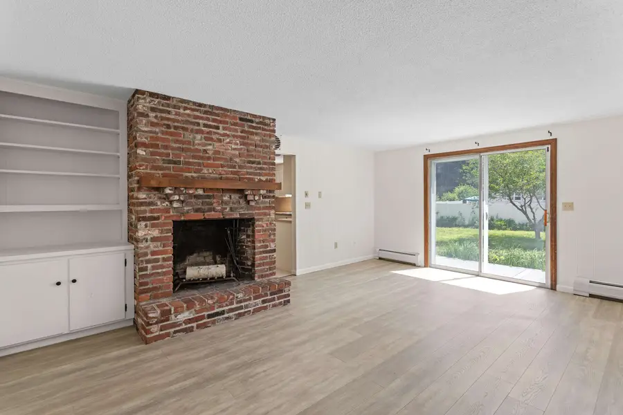 10 Colonial Circle, Hampton, NH 03842 - #3