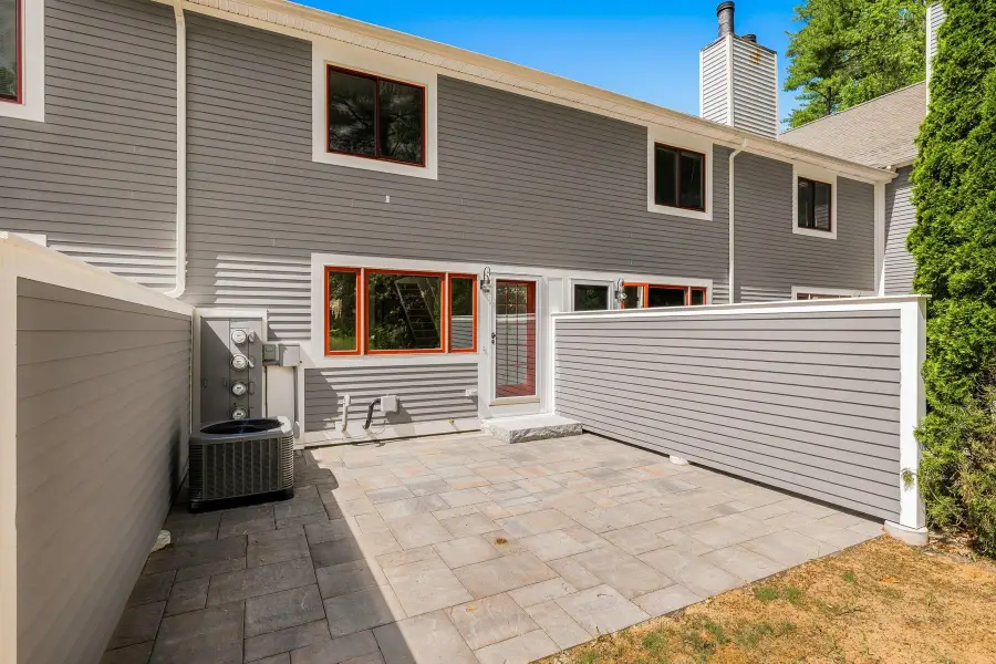 75 Spinnaker Way, Portsmouth, NH 03801 - #3