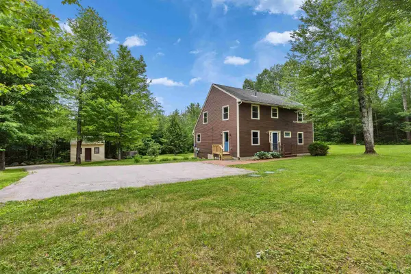 489 Greenfield Road, Peterborough, NH 03458