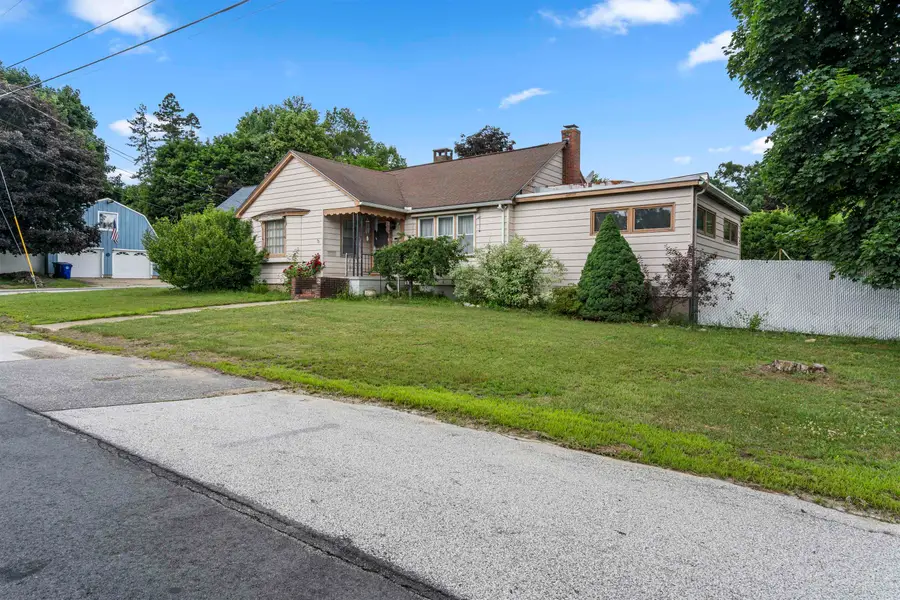 75 Dickey Street, Manchester, NH 03102 - #3