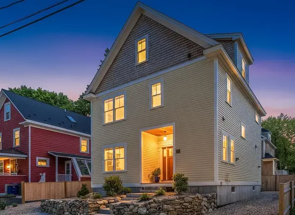 57 Sherburne Avenue, Portsmouth, NH 03801