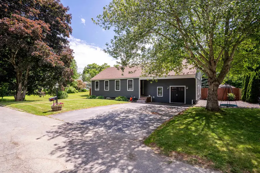 30 Elmview Circle, Dover, NH 03820 - #3