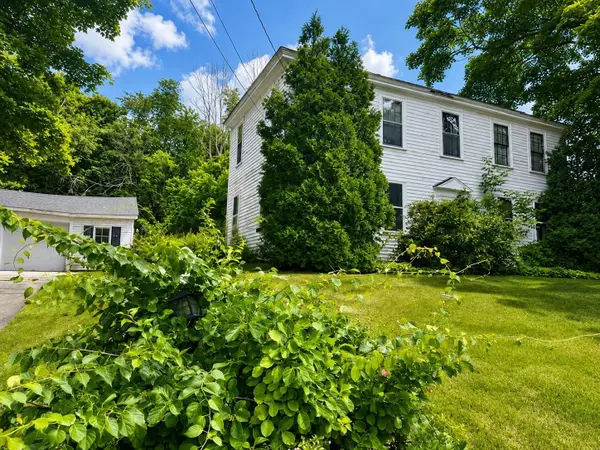 160 Main Street, Atkinson, NH 03811