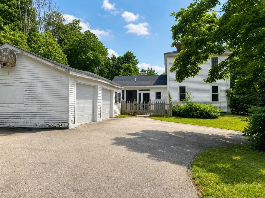160 Main Street, Atkinson, NH 03811 - #2