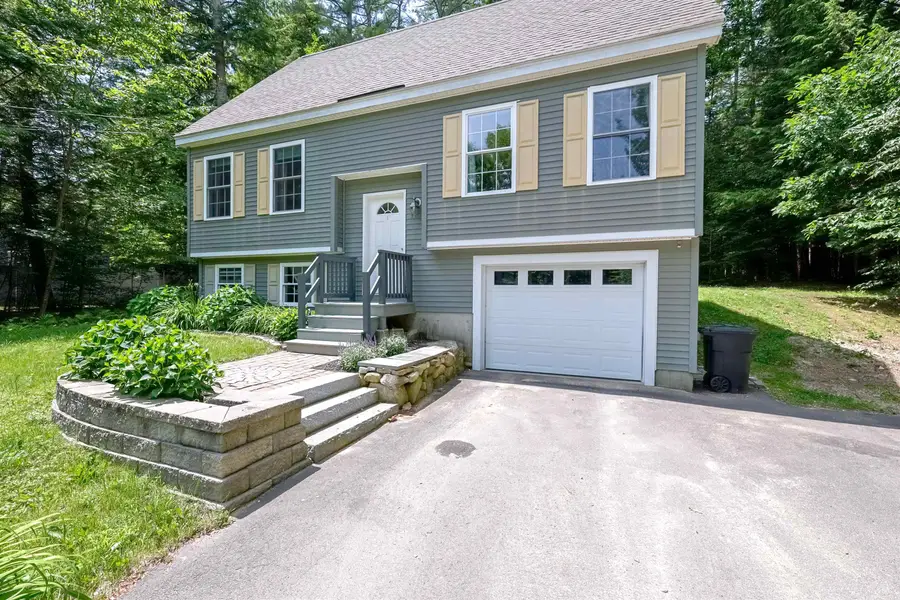 16 Lincoln Lane, Center Barnstead, NH 03225 - #3