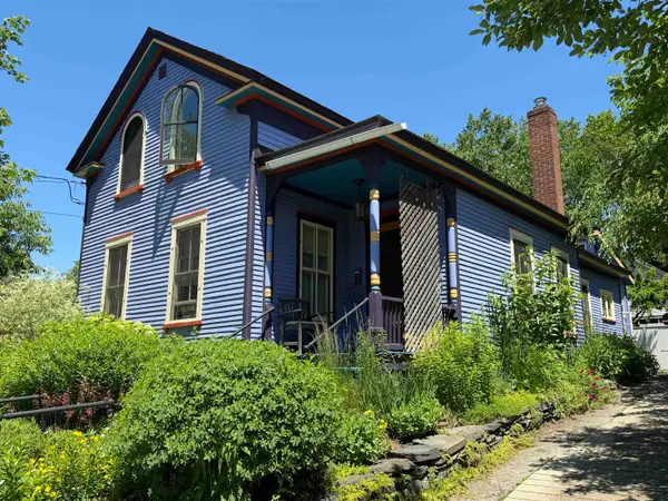 28 Murray Street, Burlington, VT 05401