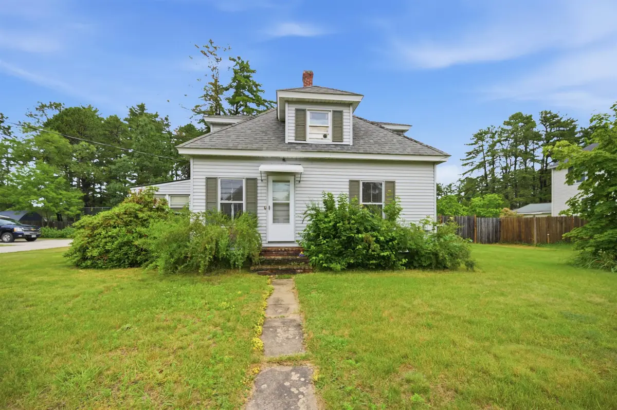 57 Pembroke Road, Concord, NH 03301 - #1