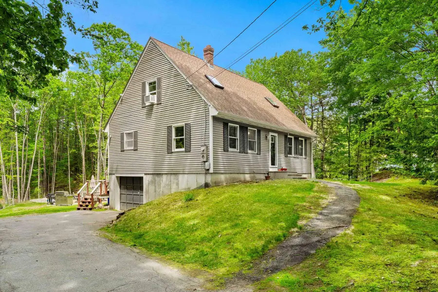 9 Pondview Road, Weare, NH 03281 - #2