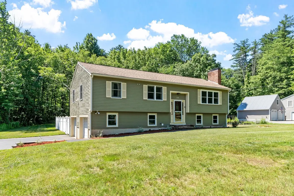 25 Sawyer Avenue, Atkinson, NH 03811 - #1
