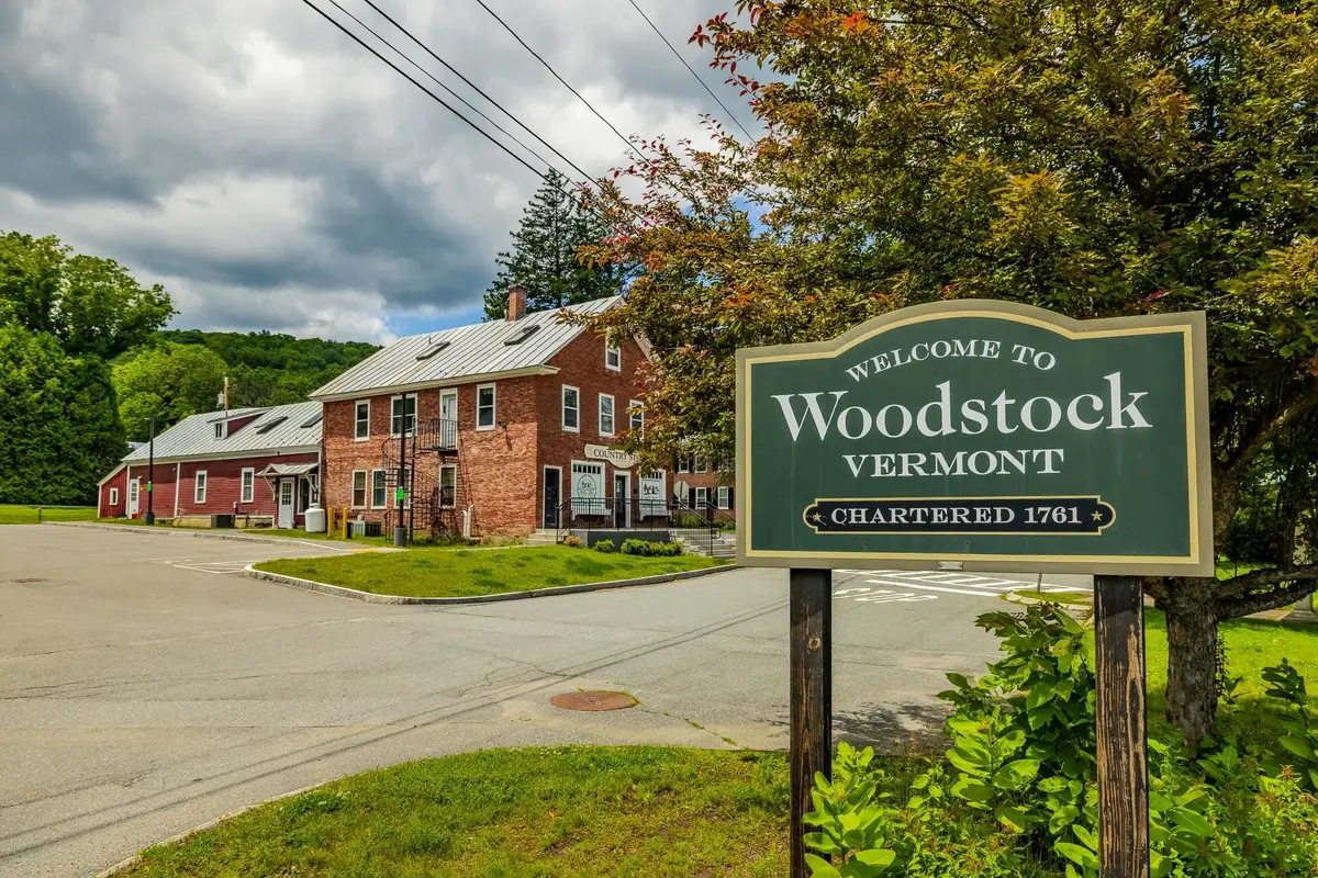 2706 East Woodstock Road, Woodstock, VT 05091 - #1