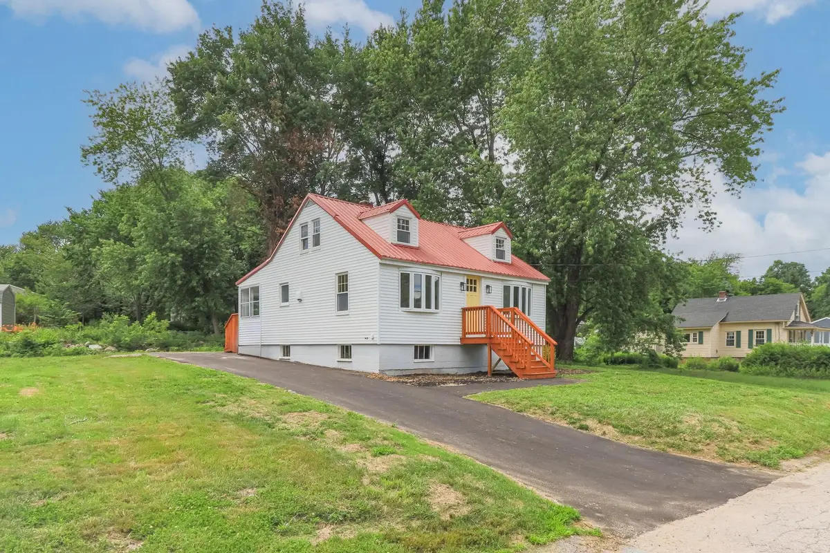 30 Dawson Avenue, Manchester, NH 03104 - #1