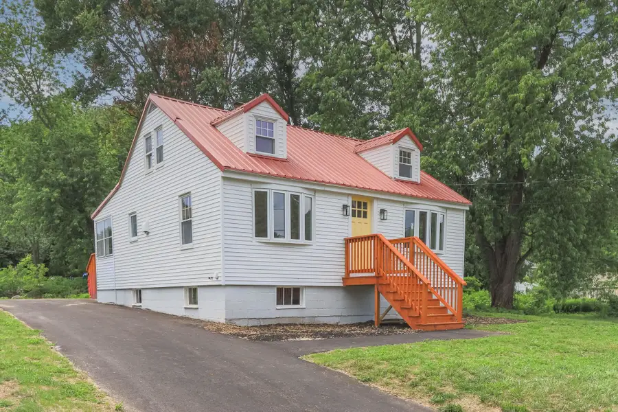 30 Dawson Avenue, Manchester, NH 03104 - #2