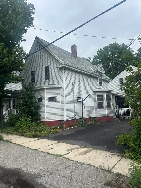14 Silver Street, Rochester, NH 03867