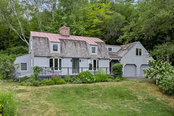 217 South Perry Road, Barnard, VT 05091