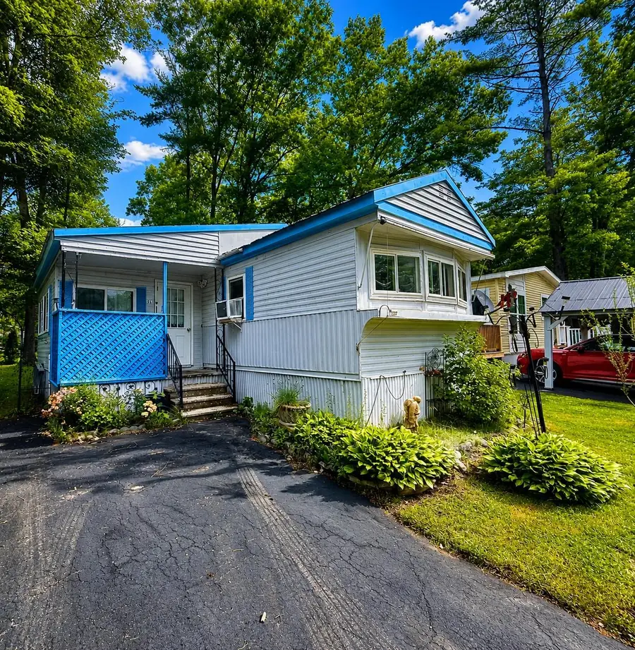 519 Canterbury Drive, Exeter, NH 03833 - #3