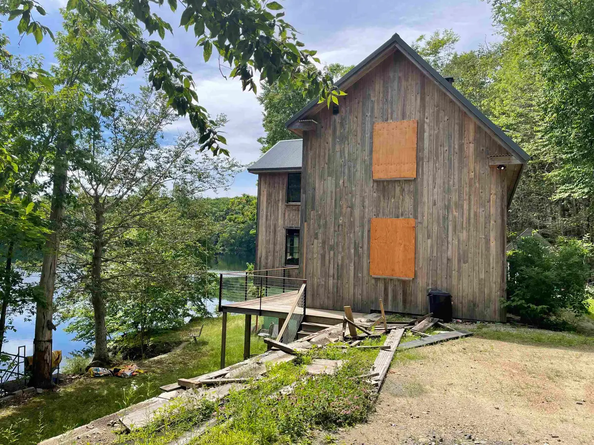 208 Flower Drive, Barrington, NH 03825 - #1