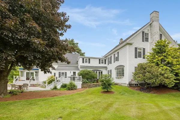 79 Atlantic Avenue, North Hampton, NH 03862