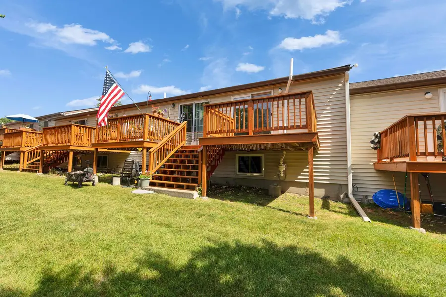 901 Mammoth Road, Manchester, NH 03104 - #2