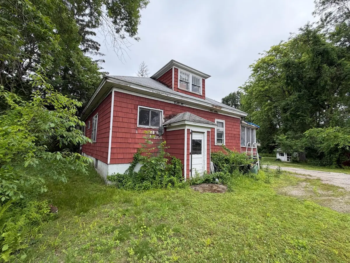 28 Merrimack Street, Hudson, NH 03051 - #1